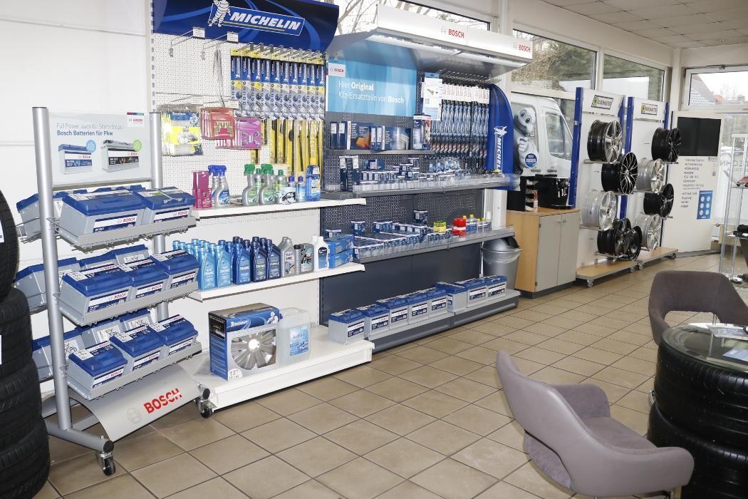 Bilder KFZ Technik Zentrum Lage - Partnerbetrieb von EUROMASTER