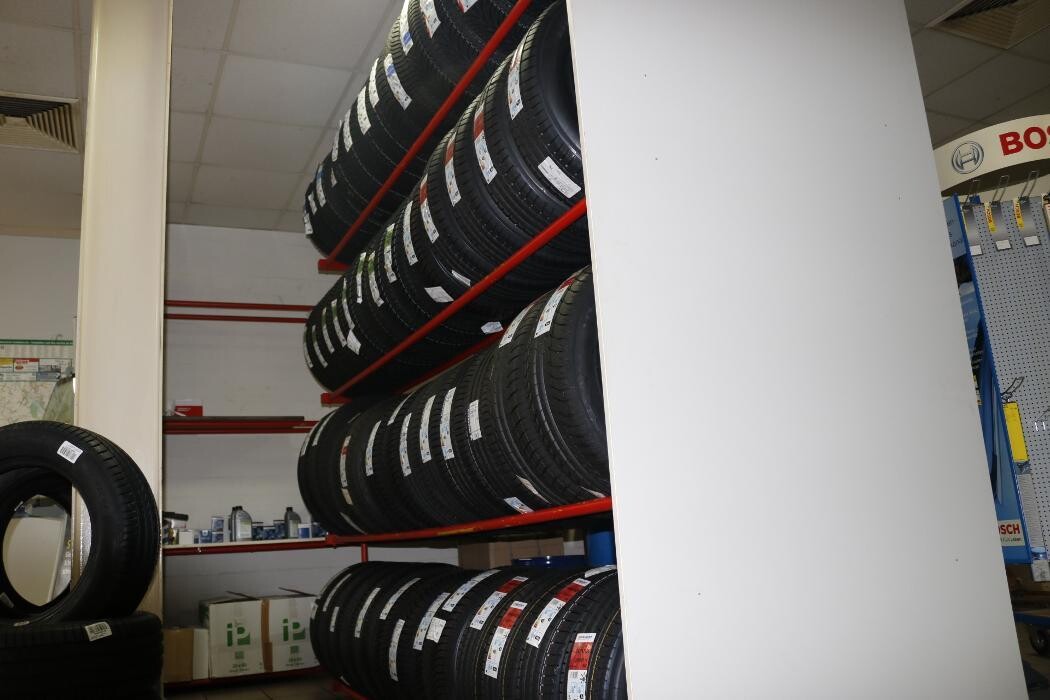 Bilder KFZ Technik Zentrum Lage - Partnerbetrieb von EUROMASTER