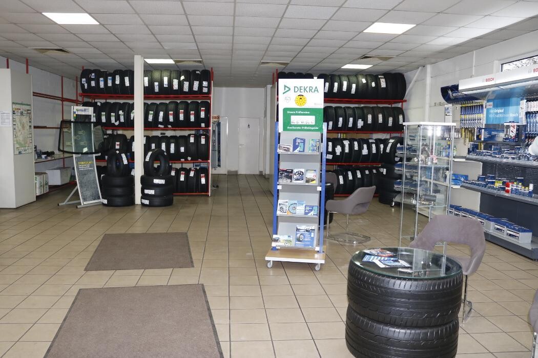 Bilder KFZ Technik Zentrum Lage - Partnerbetrieb von EUROMASTER