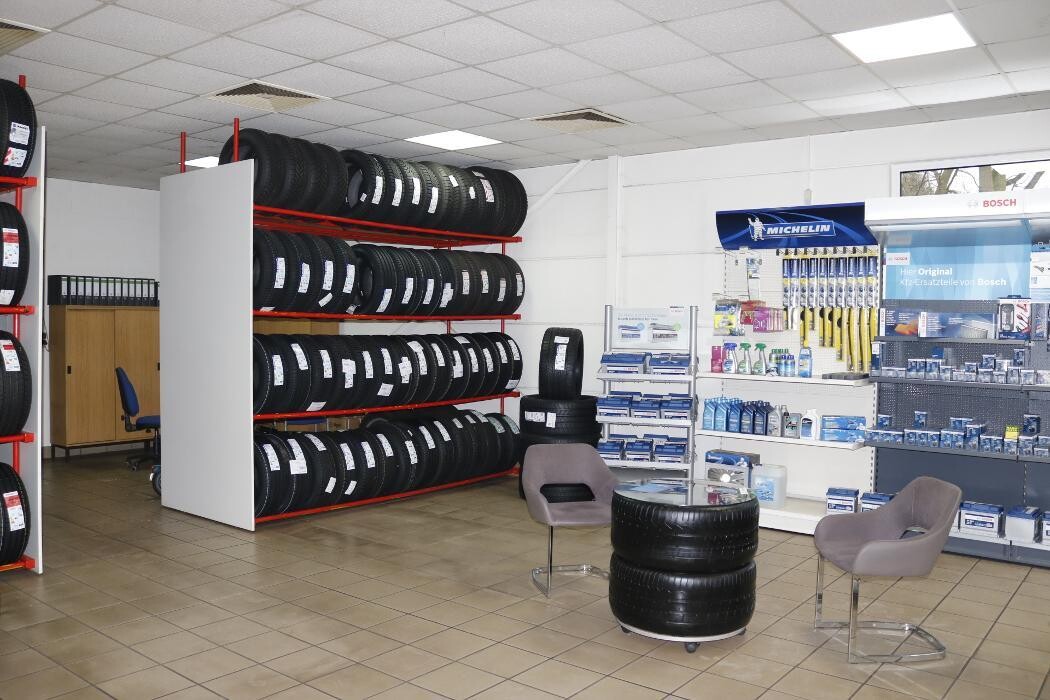 Bilder KFZ Technik Zentrum Lage - Partnerbetrieb von EUROMASTER