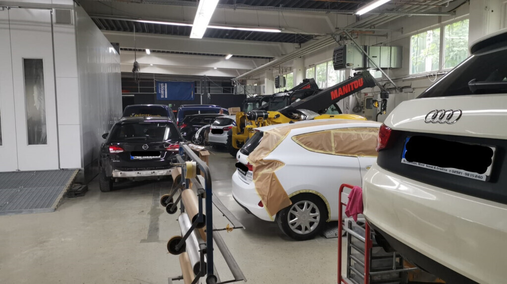 Bilder KFZ Service & Lackierbetrieb Matera