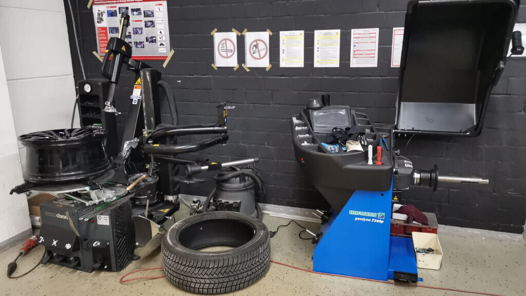 Bilder KFZ Service & Lackierbetrieb Matera