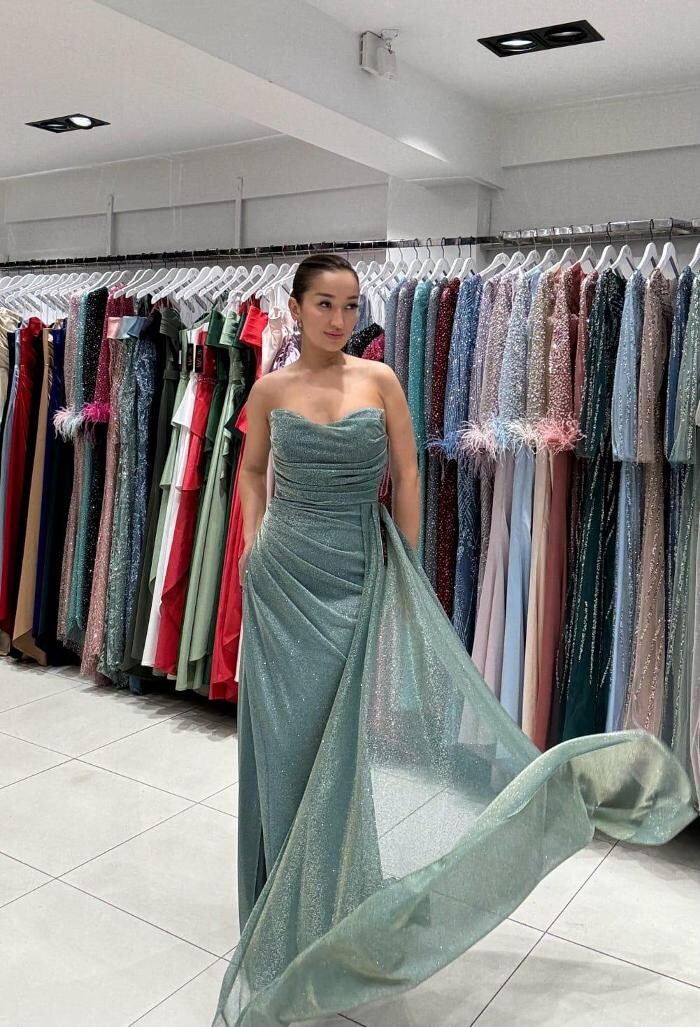 Bilder Munich Eventdress | Änderungsschneiderei | Brautmode | Abendkleider | München