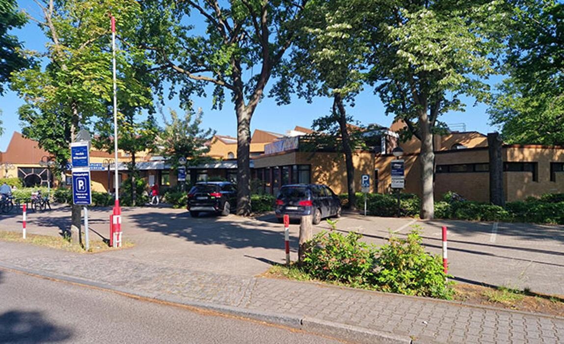 Bilder CONTIPARK Parkplatz Sport Club Siemensstadt