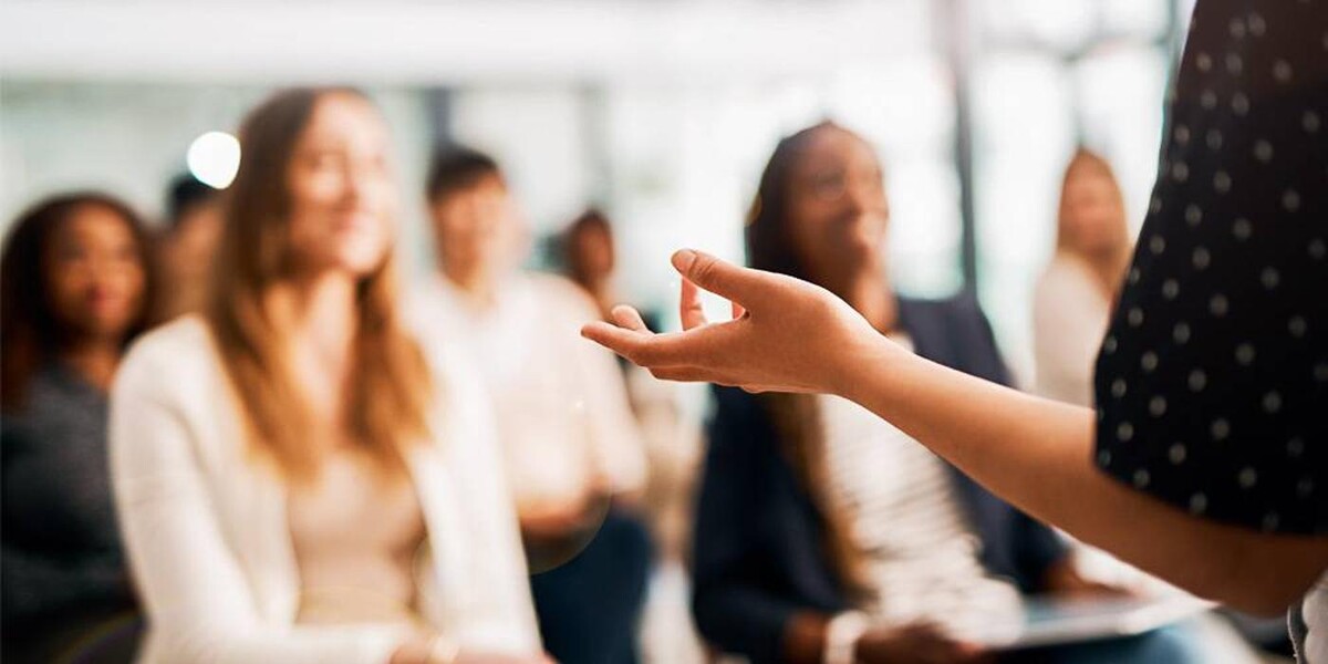 Bilder COMCAVE.COLLEGE Lüdenscheid, Knapper Straße