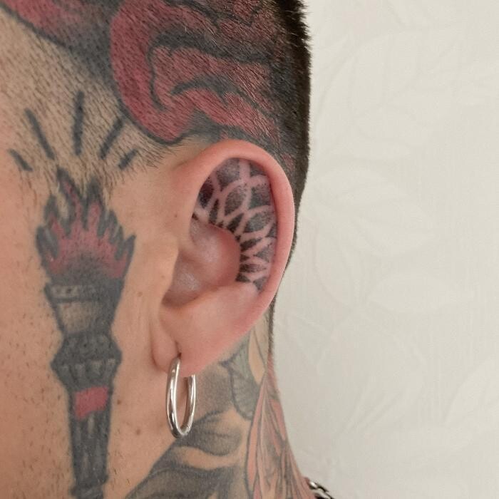 Bilder Line Tattoo & Piercing Heilbronn