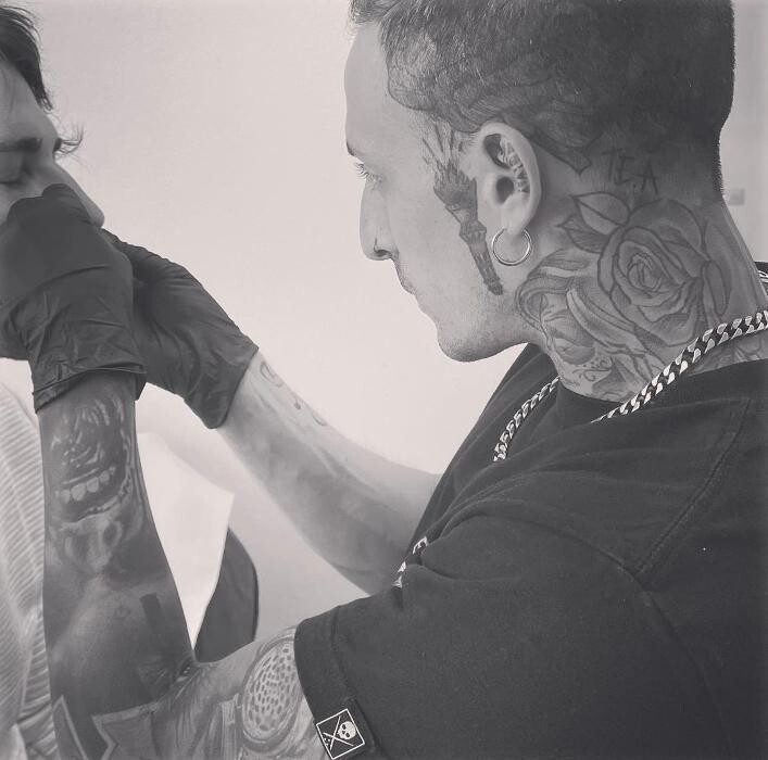 Bilder Line Tattoo & Piercing Heilbronn