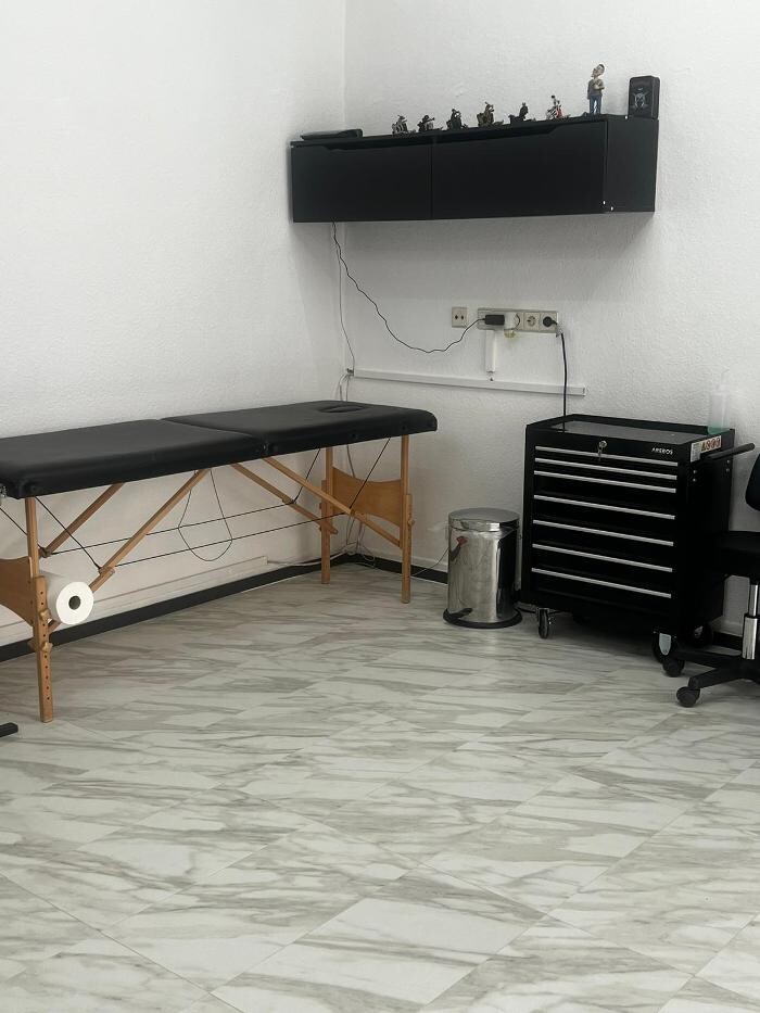 Bilder Line Tattoo & Piercing Heilbronn