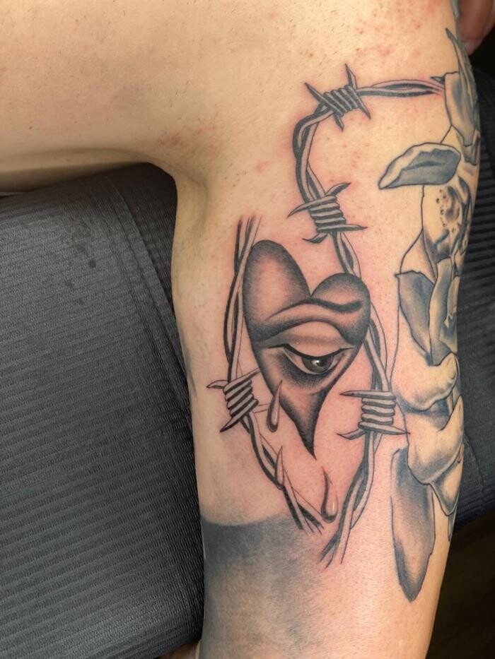 Bilder Line Tattoo & Piercing Heilbronn