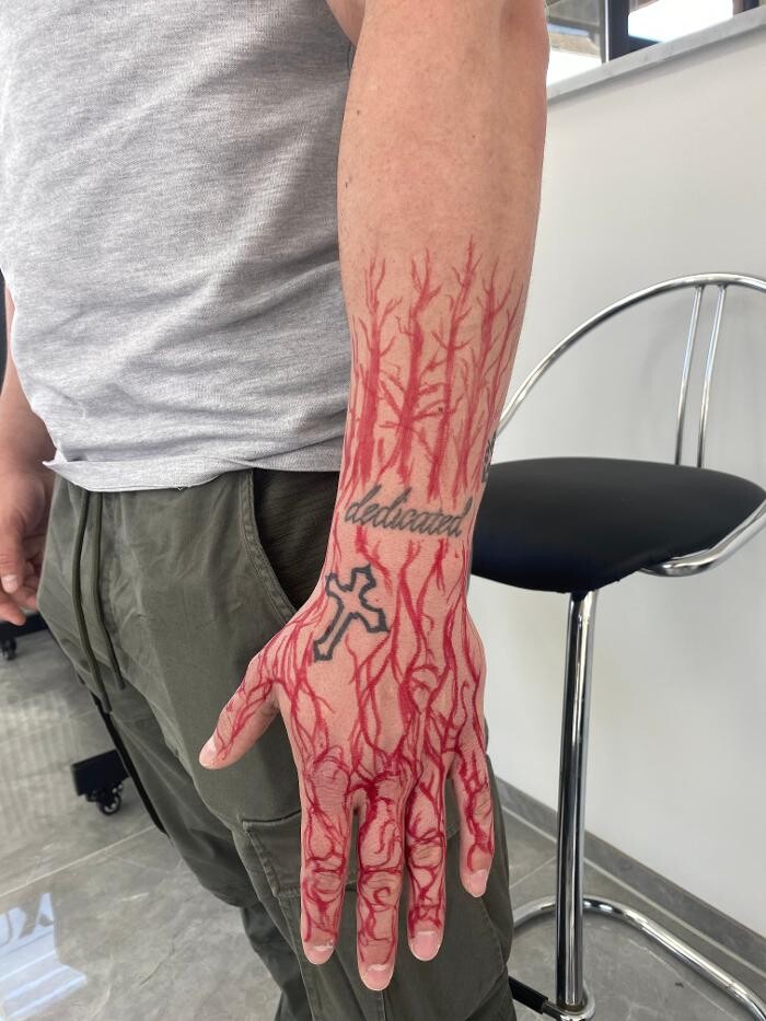 Bilder Line Tattoo & Piercing Heilbronn