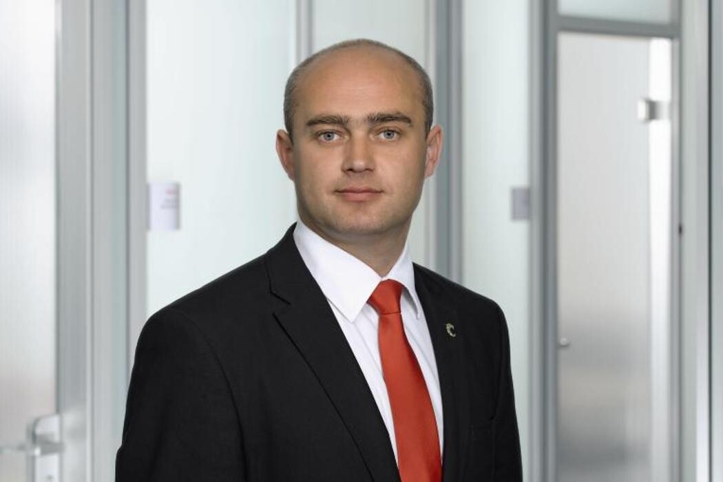 Bilder ERGO Versicherung Alexander Erdlei