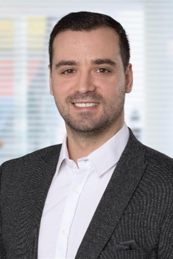 Bilder ERGO Versicherung Essen - Tolga Ismail