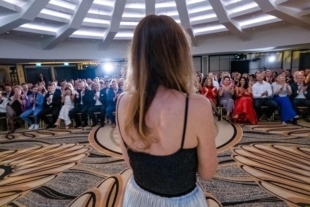 Bilder Rebecca Jäger - Traurednerin, Hochzeitssängerin und Sängerin