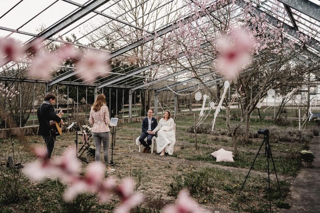 Bilder Rebecca Jäger - Traurednerin, Hochzeitssängerin und Sängerin