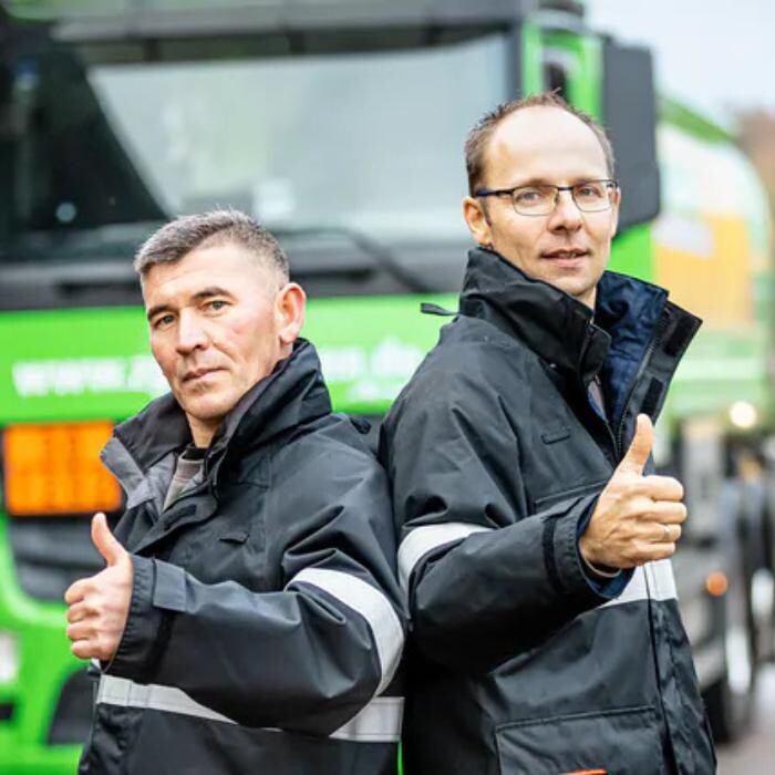 Bilder ZG Raiffeisen Tankstelle