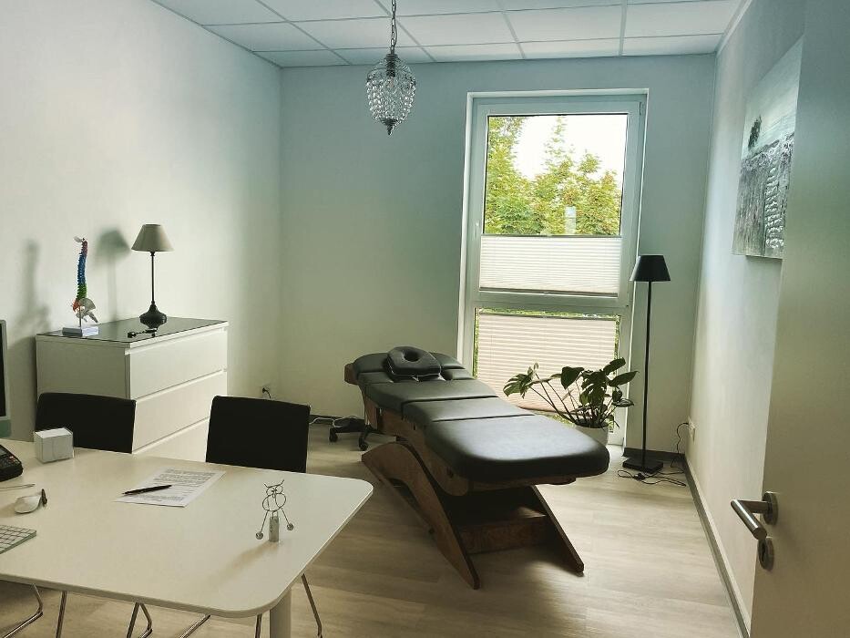 Bilder Osteopathiepraxis Mainspitze Erik und Claudia Gerstner & Kollegen