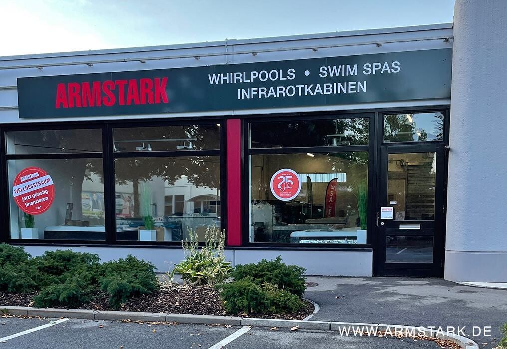 Bilder ARMSTARK Whirlpools, Swim Spas, Saunen & Infrarotkabinen