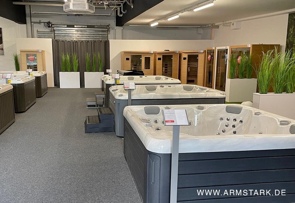 Bilder ARMSTARK Whirlpools, Swim Spas, Saunen & Infrarotkabinen