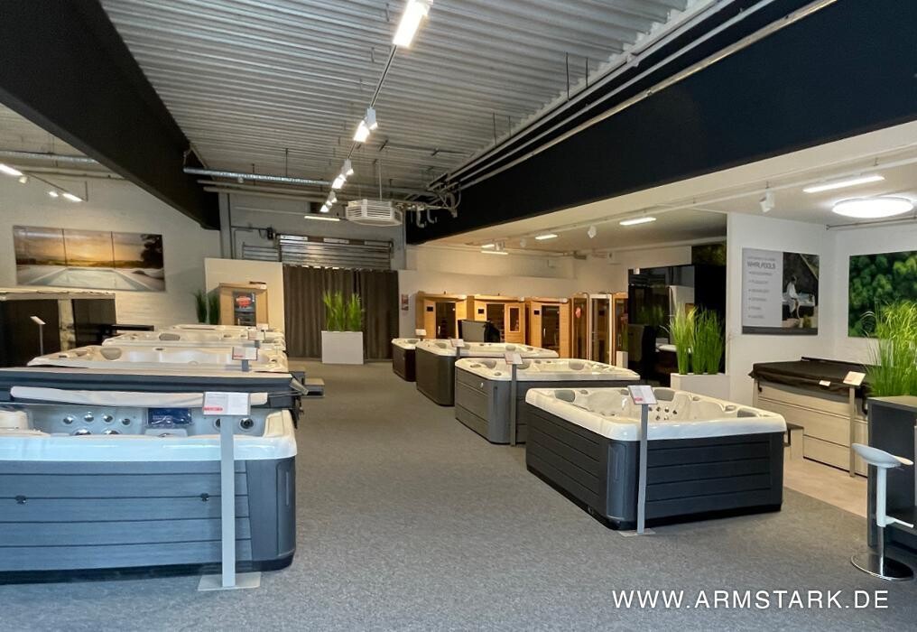 Bilder ARMSTARK Whirlpools, Swim Spas, Saunen & Infrarotkabinen