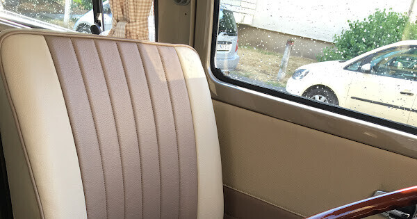 Bilder Damas Sitzkünstler