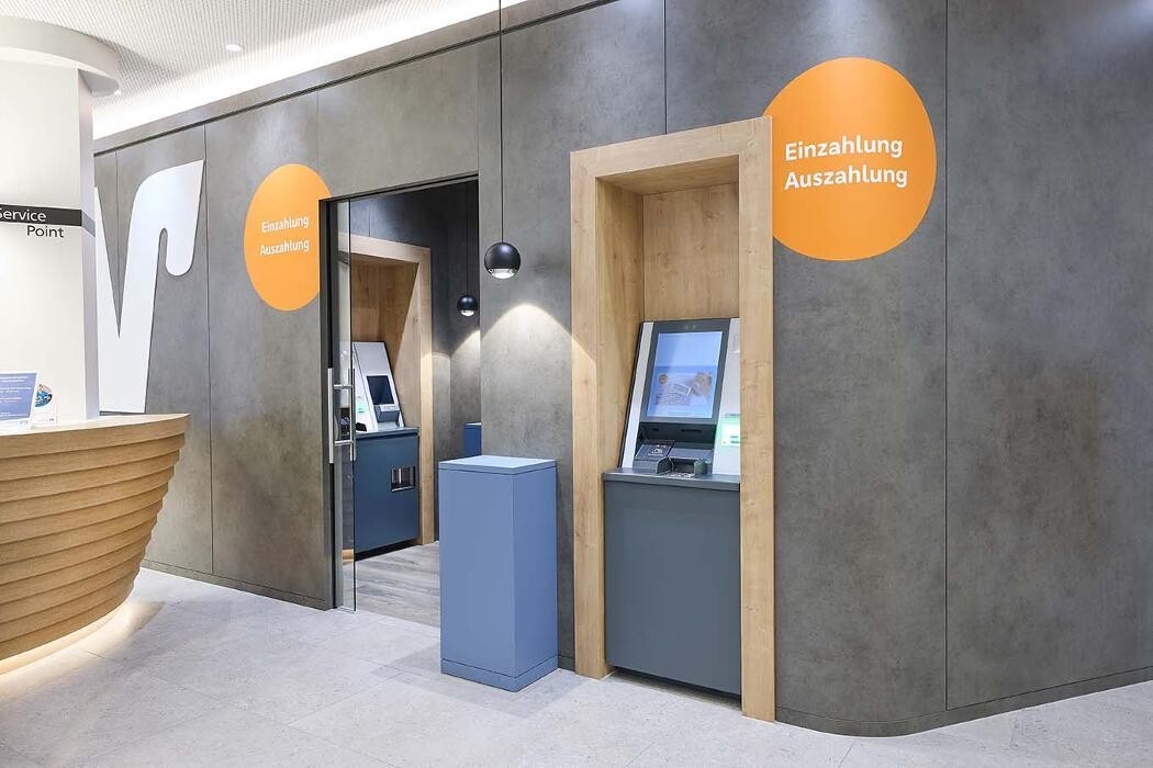 Bilder Volksbank in der Region eG Hauptstelle Tübingen