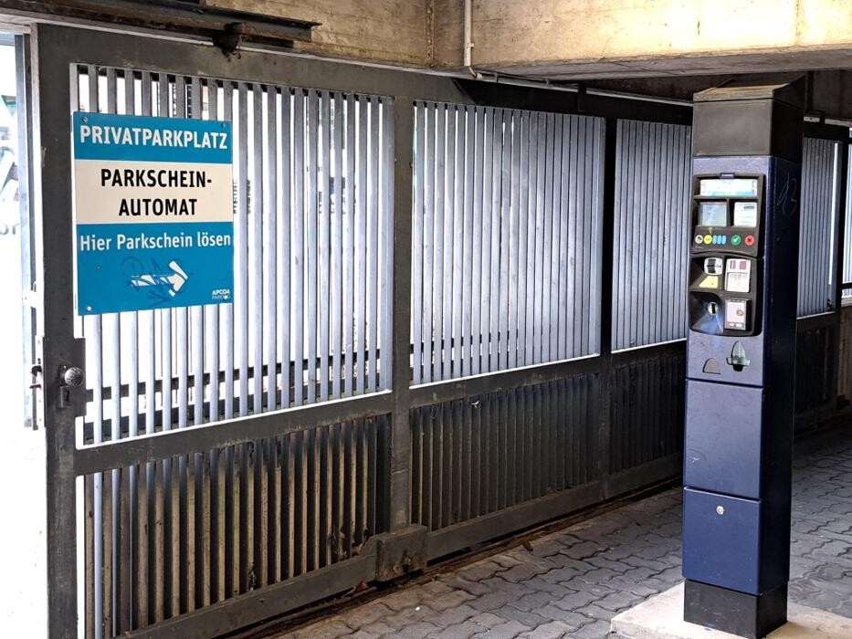 Bilder Parkhaus Sandgasse APCOA