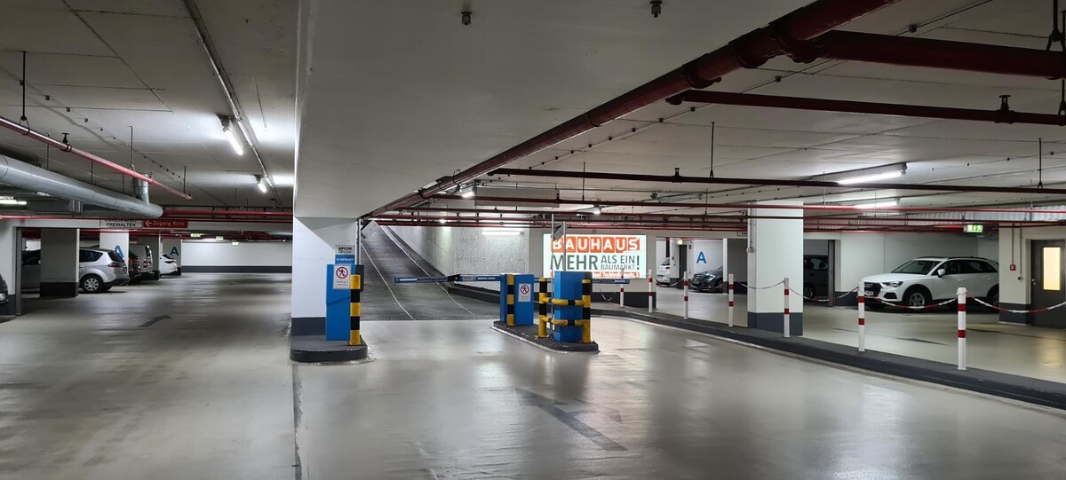 Bilder Tiefgarage Schiller Galerie APCOA