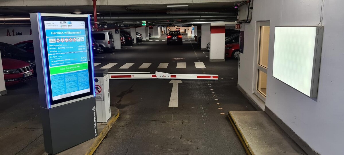 Bilder Tiefgarage Wöhrl/Florentinum APCOA