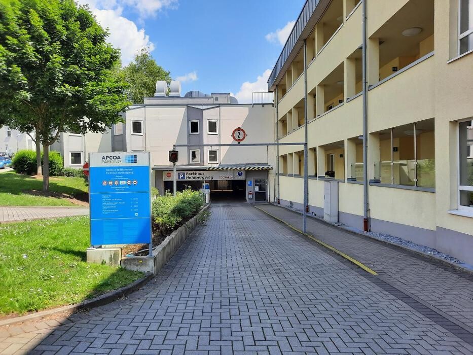Bilder Parkhaus Heidbergweg APCOA