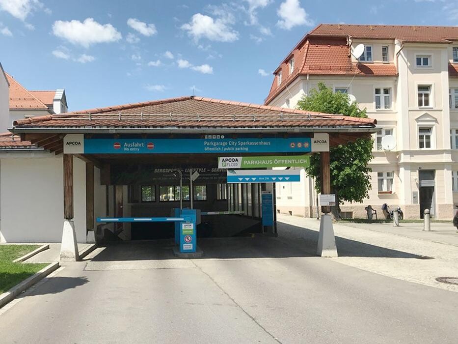 Bilder Tiefgarage City Sparkassenhaus APCOA