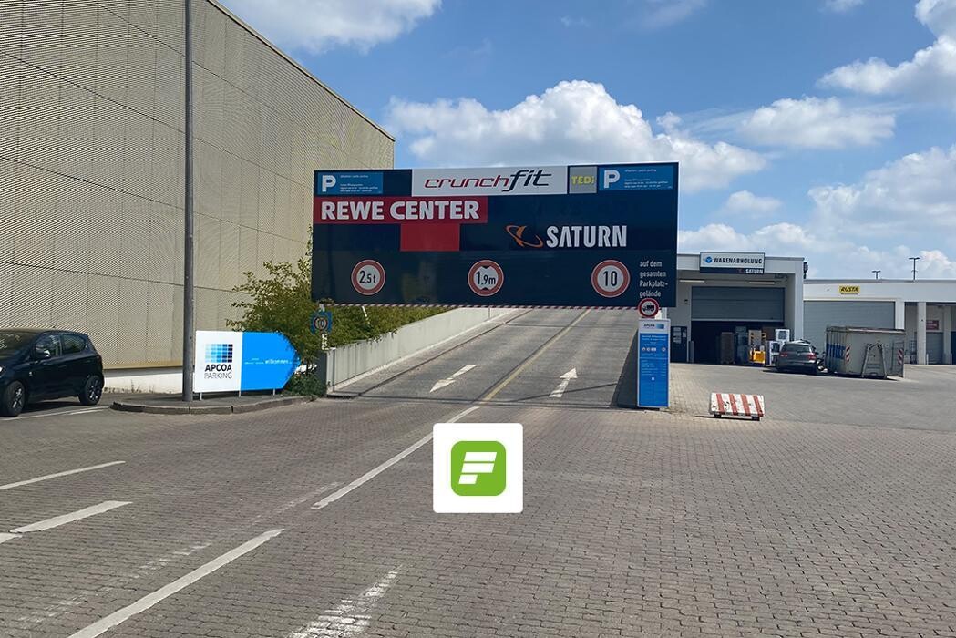 Bilder Parkplatz De-Gasperi-Passage APCOA