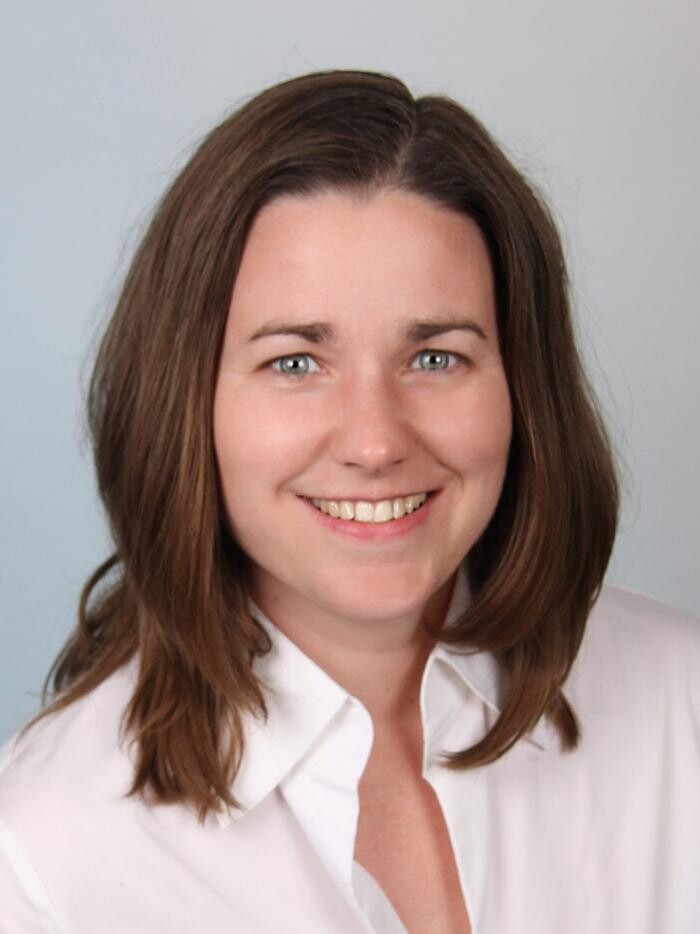 Bilder ERGO Versicherung Ramona Mai