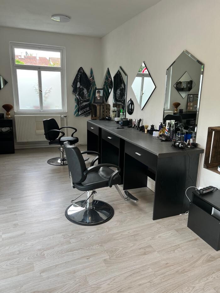 Bilder Aysel's Friseursalon und Barbershop