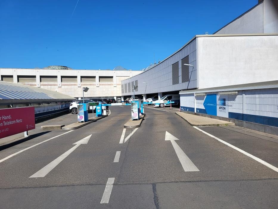 Bilder Parkhaus Schönhauser Allee Arcaden APCOA