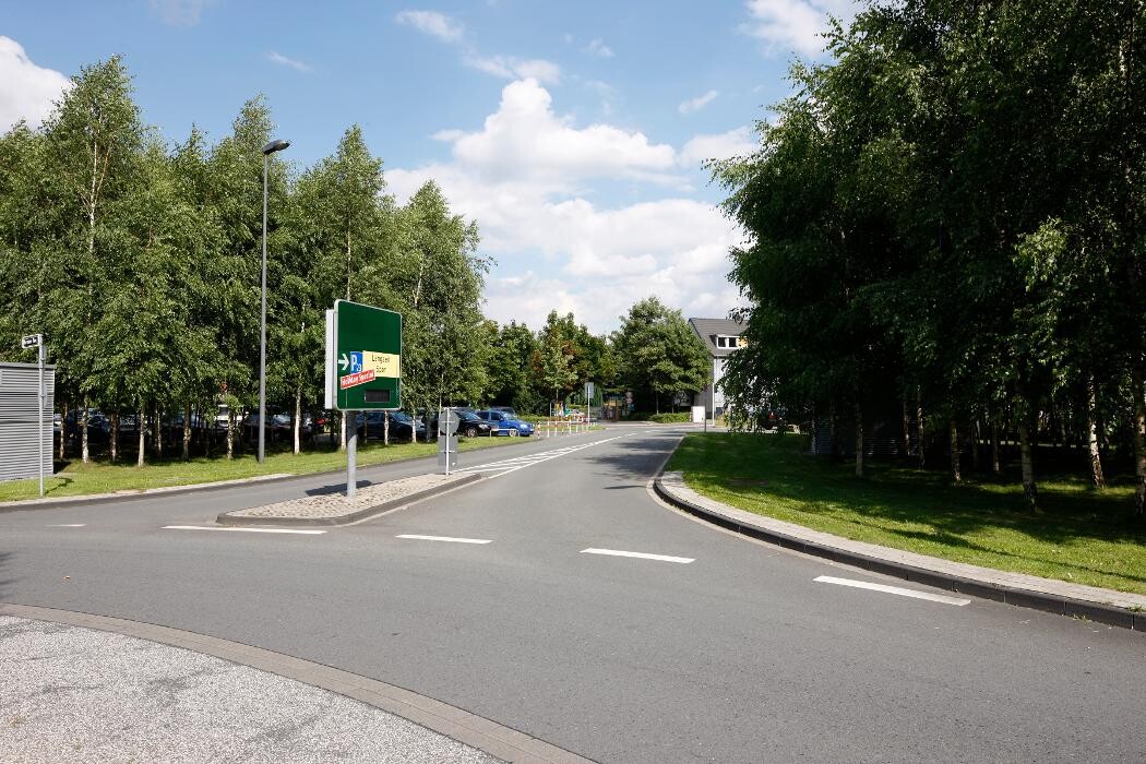 Bilder Parkplatz P23 Flughafen Düsseldorf