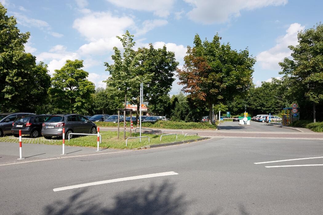 Bilder Parkplatz P23 Flughafen Düsseldorf