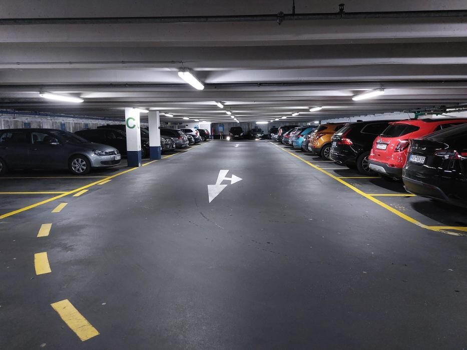 Bilder Parkhaus City Center APCOA