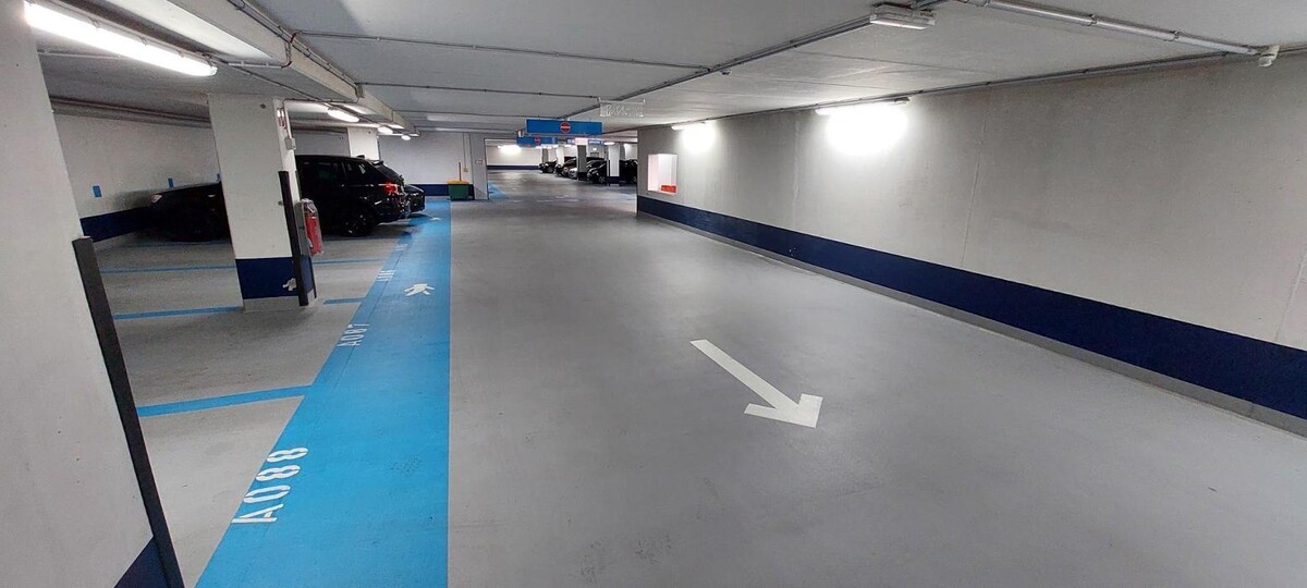 Bilder Parkhaus Facharztklinik APCOA