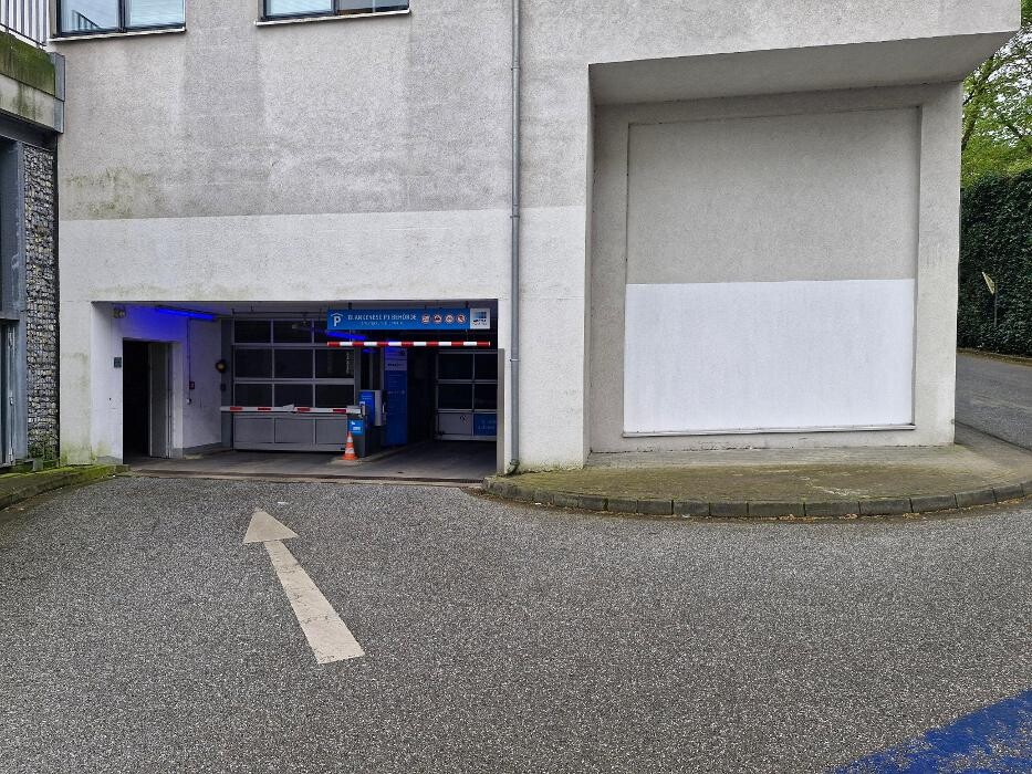 Bilder Parkhaus Blankenese P1 und P2 APCOA