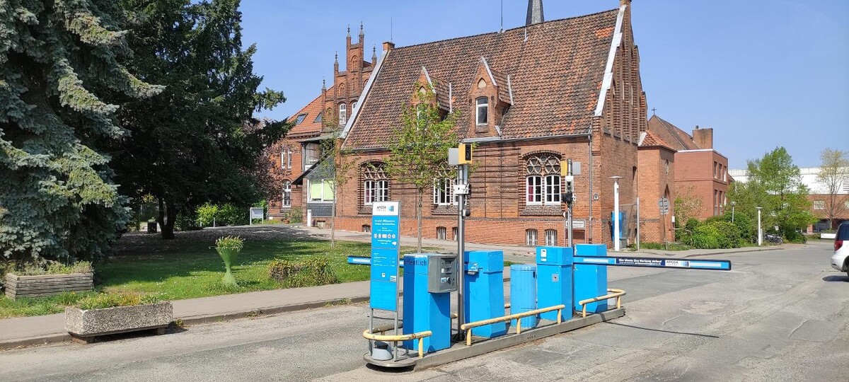 Bilder Parkplatz Henriettenstift APCOA