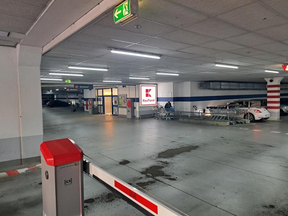 Bilder Parkhaus Kaufland Bergheim APCOA