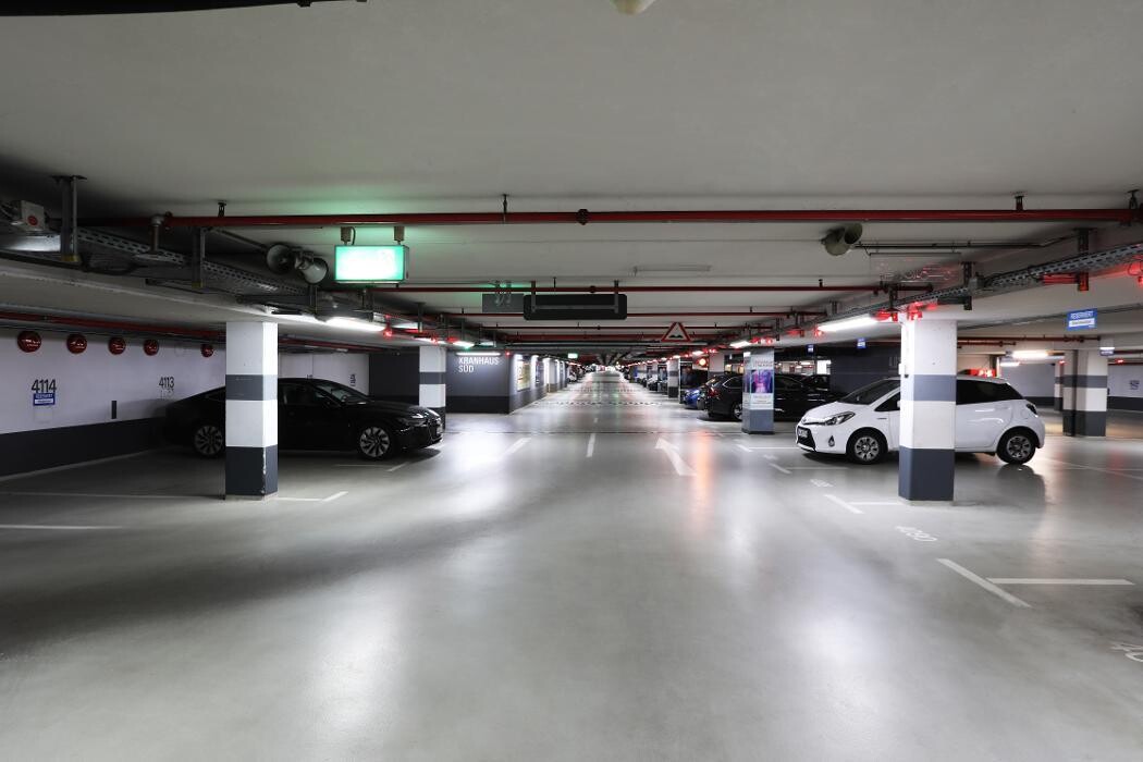 Bilder Parkhaus Rheinauhafen APCOA