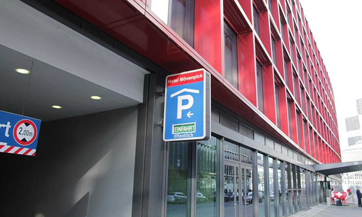 Bilder Parkhaus Hotel Mövenpick APCOA