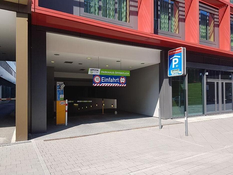 Bilder Parkhaus Hotel Mövenpick APCOA
