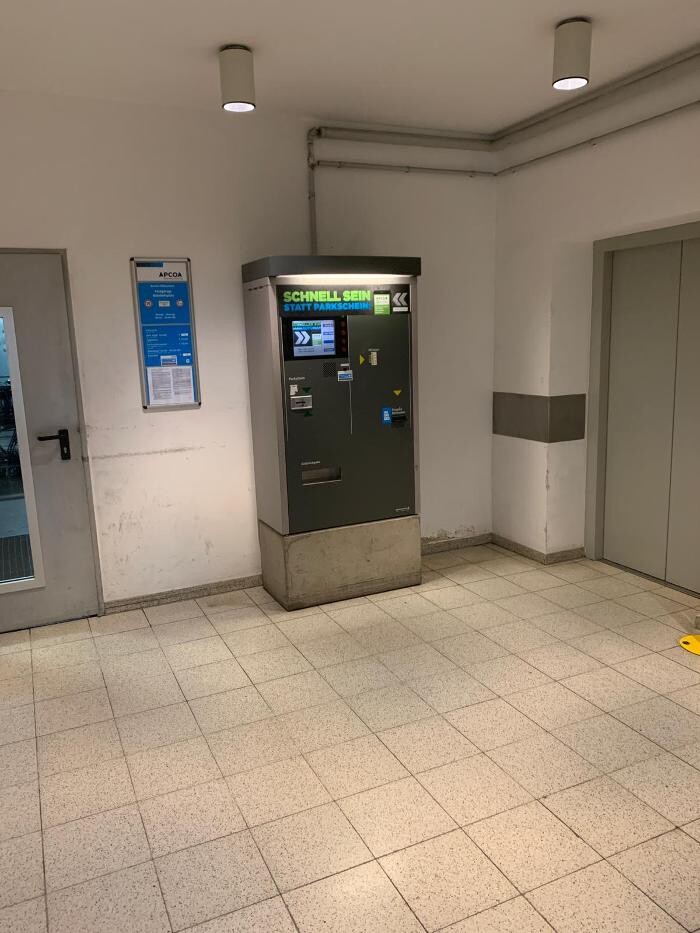 Bilder Parkhaus Bahnhofsplatz APCOA