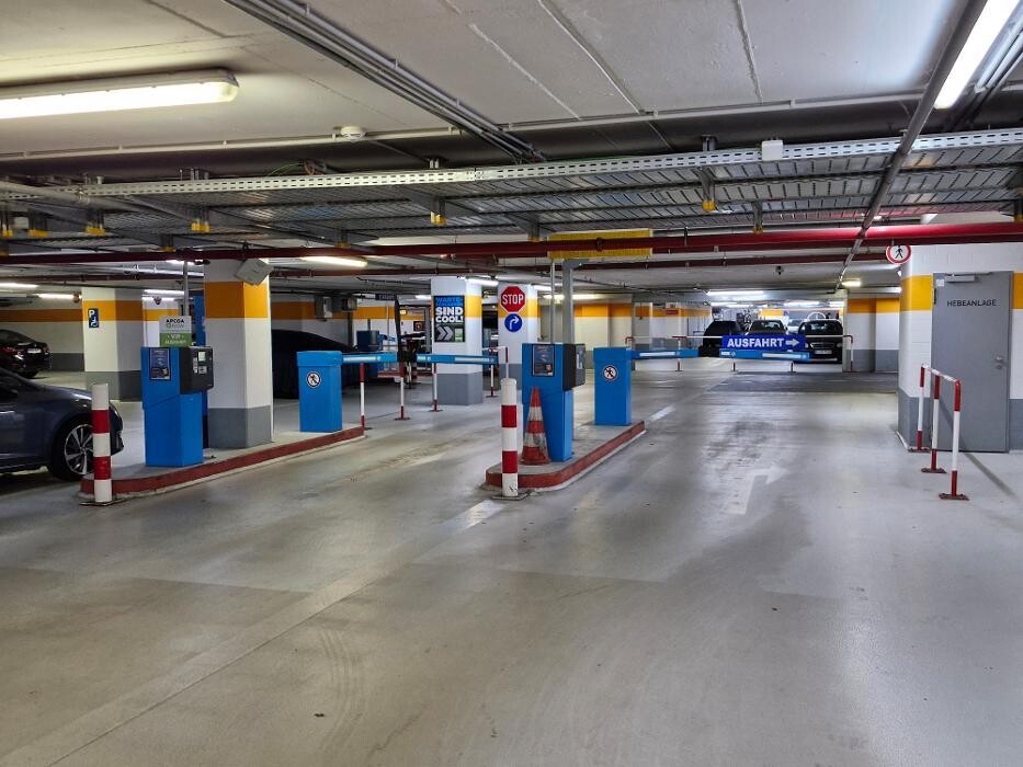 Bilder Parkhaus Das Schloss APCOA