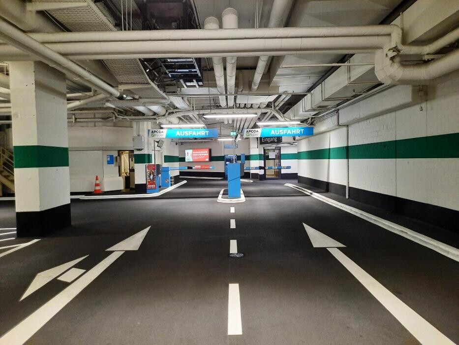 Bilder Parkhaus KÖ Galerie Düsseldorf APCOA