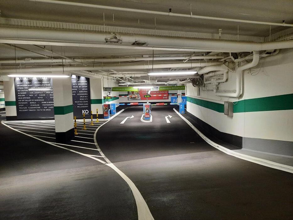 Bilder Parkhaus KÖ Galerie Düsseldorf APCOA