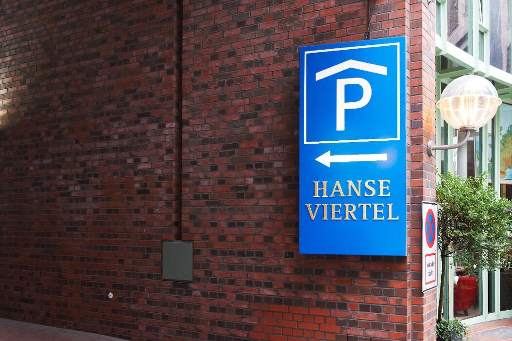 Bilder Parkhaus Hanseviertel APCOA