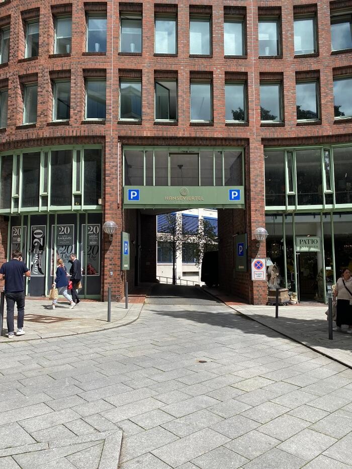 Bilder Parkhaus Hanseviertel APCOA